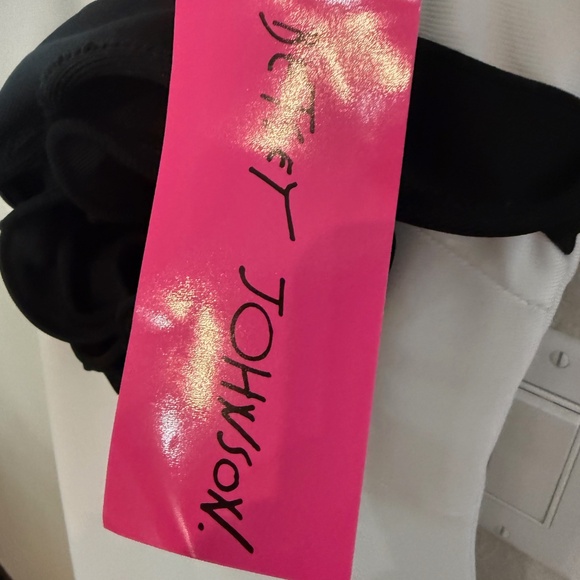 Betsy Johnson White dress with black flower, Size M, NWT - Picture 7 of 10